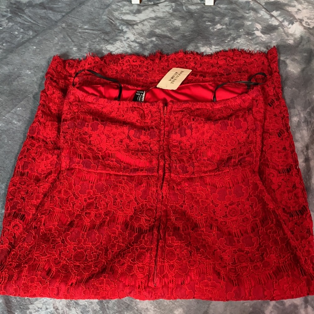 🥳Host Pick🥳 - Forever 21 Lined Lace Strapless Short LE Dress size S NWT - Picture 10 of 16